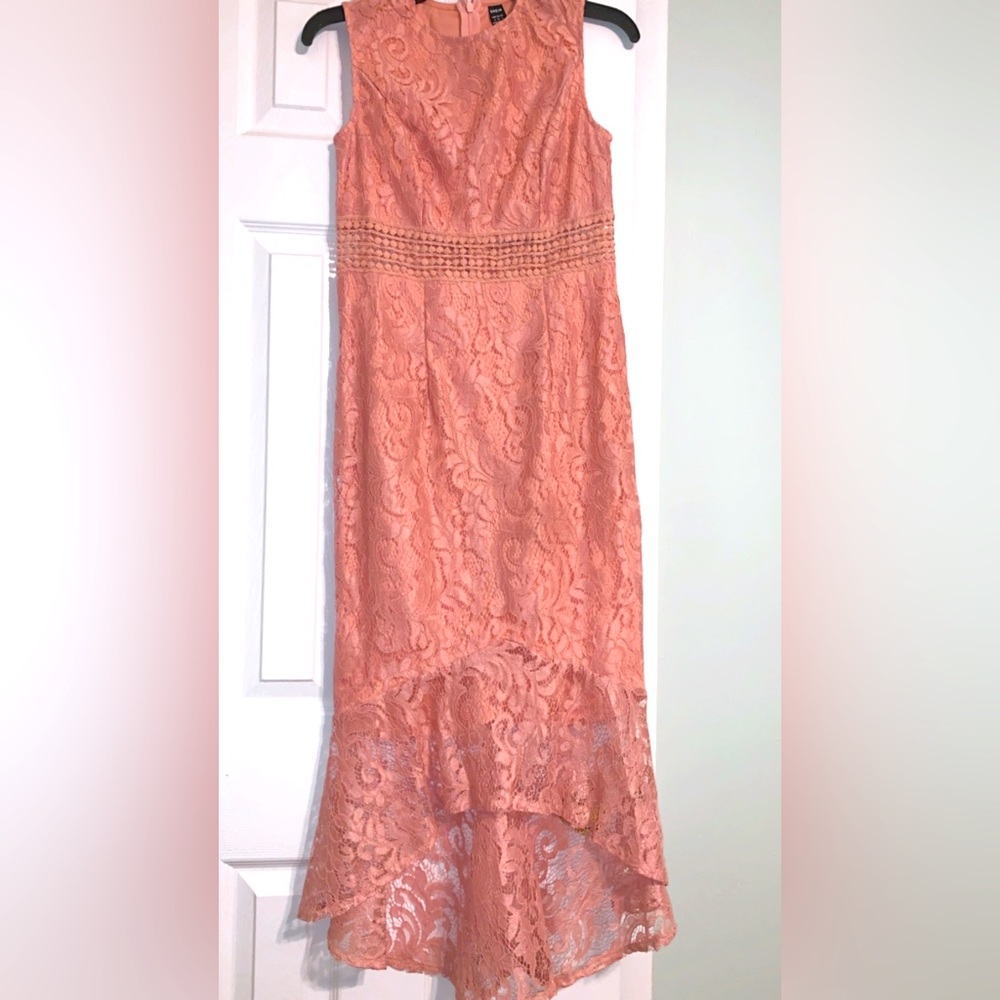 A beautiful dress, perfect for bridal shower, gender reveal or girls night out.